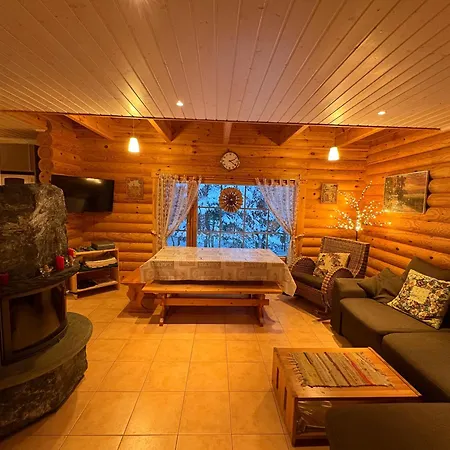 Loma-asunnot Petra In Koli